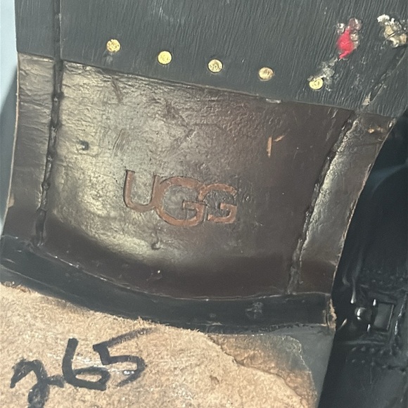 UGG Australia Conor Studded Black Leather & Shearling Moto Mid Calf Boots Size 9 - Picture 15 of 15